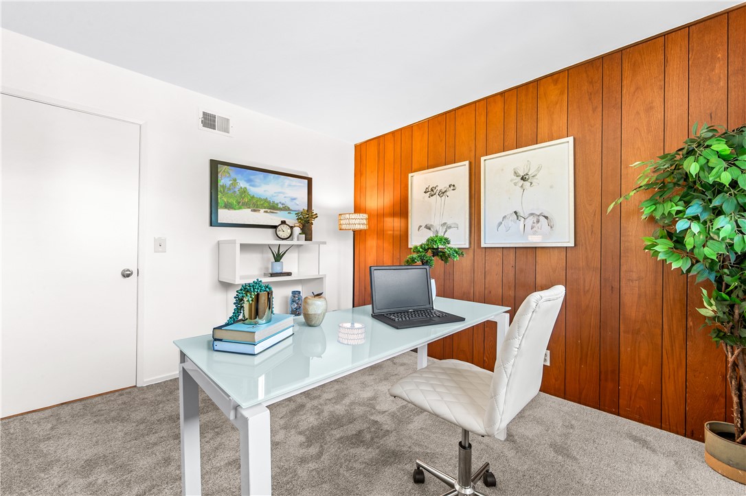 MLS #OC25247656 image #27