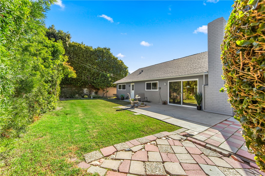 MLS #OC25247656 image #47