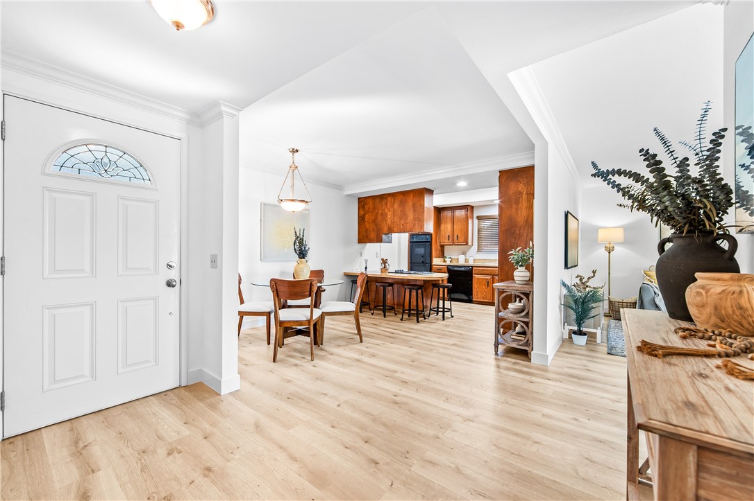 MLS #OC25247656 image #6