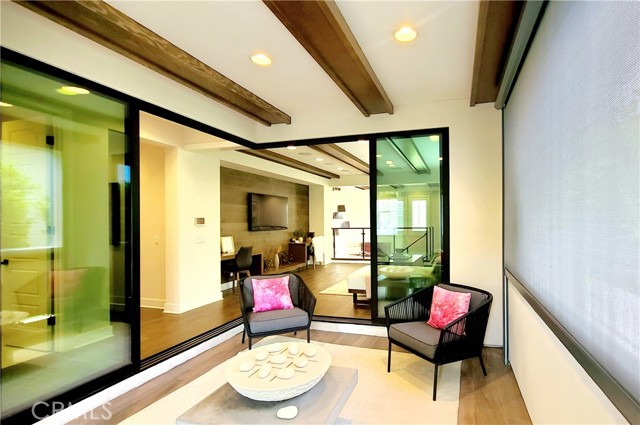 MLS #OC25247672 image #10