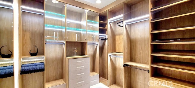 MLS #OC25247672 image #13