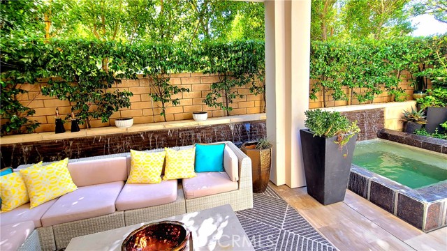 MLS #OC25247672 image #19