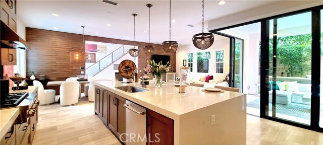 MLS #OC25247672 image #4