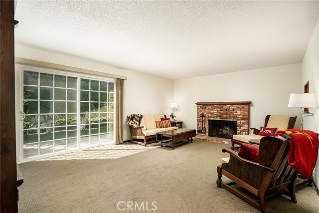 MLS #OC25247714 image #10