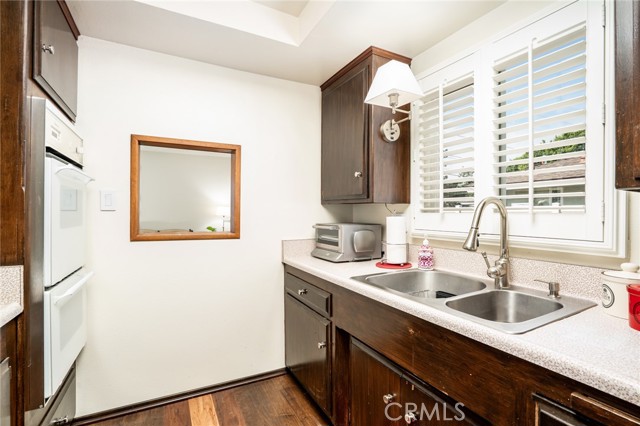 MLS #OC25247714 image #6