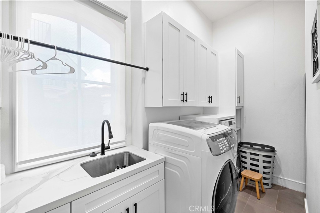 MLS #OC25247715 image #12