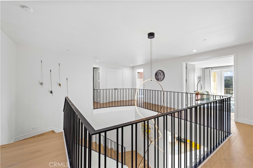 MLS #OC25247715 image #13