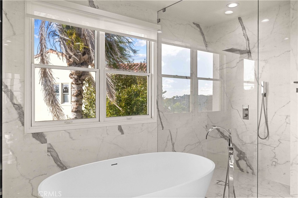 MLS #OC25247715 image #25