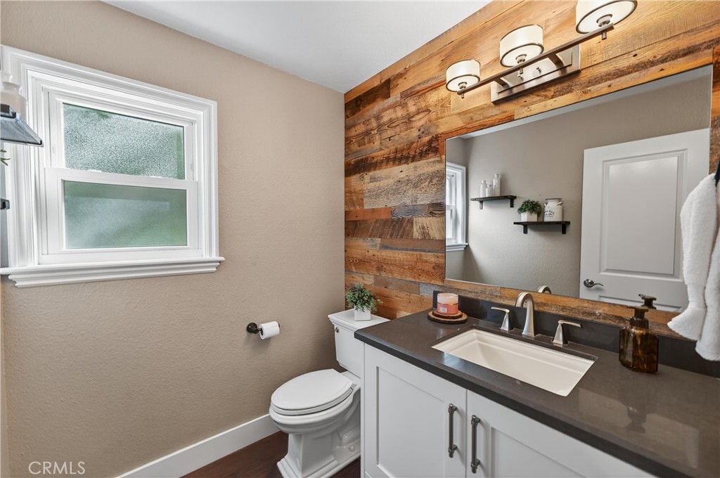 MLS #OC25247884 image #19