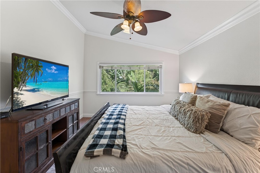 MLS #OC25247884 image #29