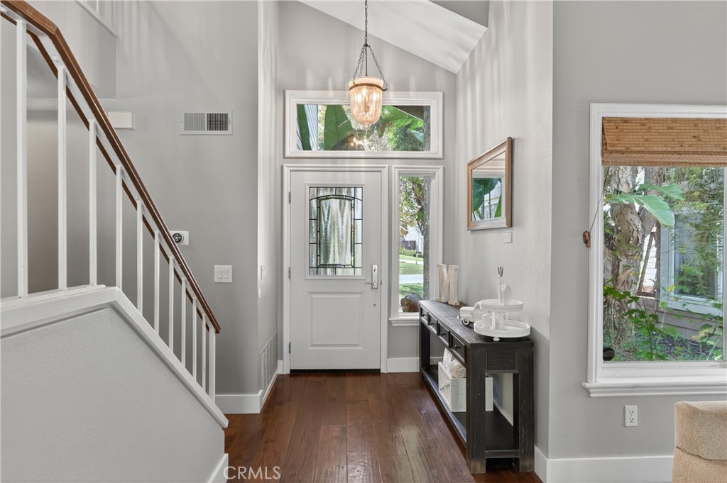 MLS #OC25247884 image #6