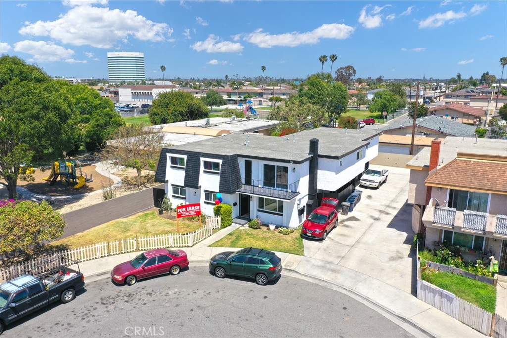 MLS #OC25247888 image #5