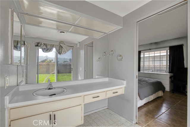 MLS #OC25247890 image #14