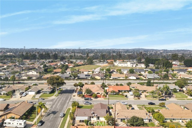 MLS #OC25247890 image #29