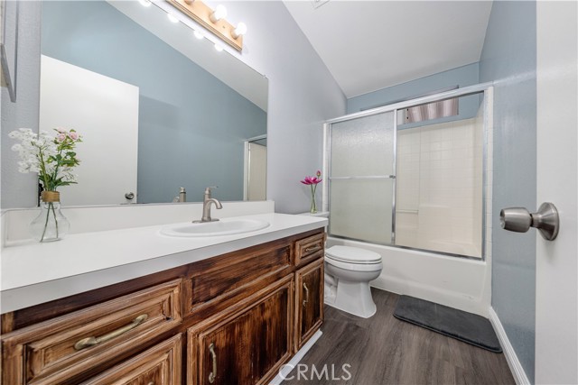 MLS #OC25247907 image #10