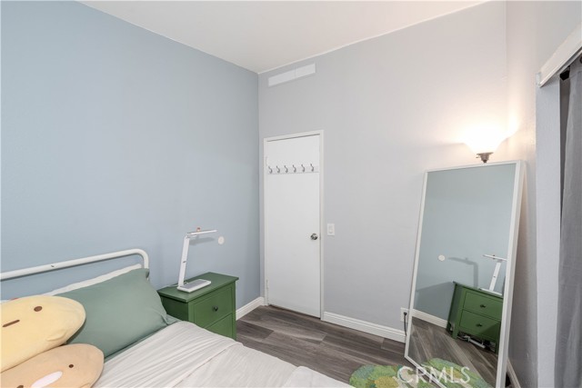 MLS #OC25247907 image #15