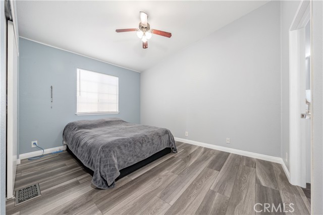 MLS #OC25247907 image #16