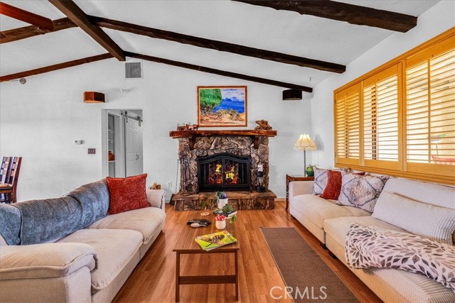 MLS #OC25247911 image #11