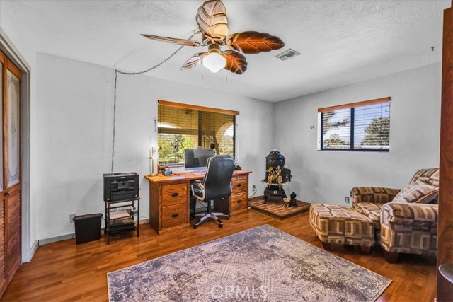 MLS #OC25247911 image #27