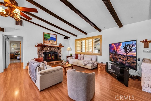 MLS #OC25247911 image #8