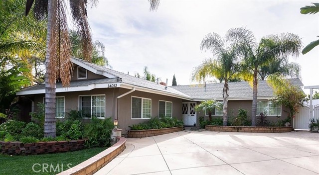 MLS #OC25247917 image #30