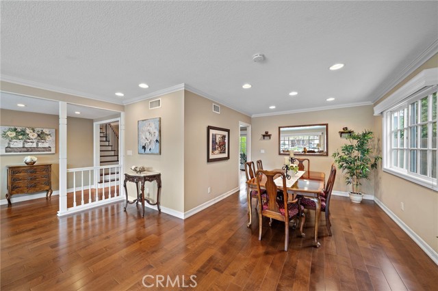 MLS #OC25247920 image #5