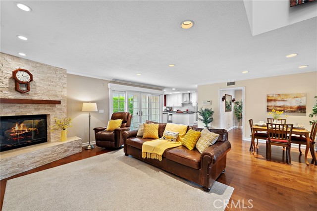 MLS #OC25247920 image #7