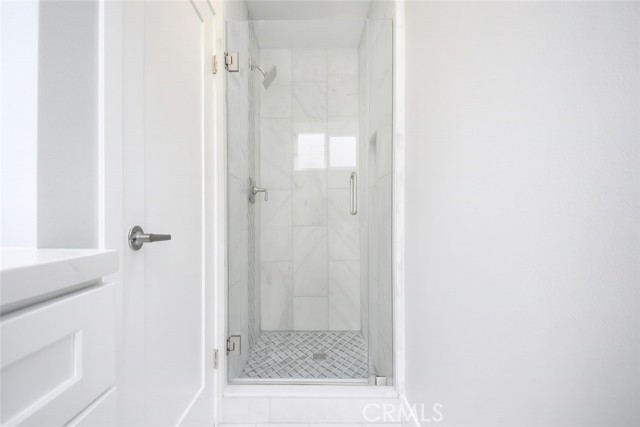 MLS #OC25247947 image #17