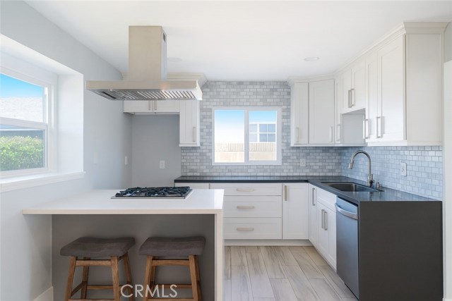 MLS #OC25247947 image #4