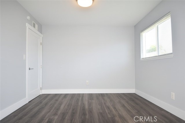 MLS #OC25247947 image #7