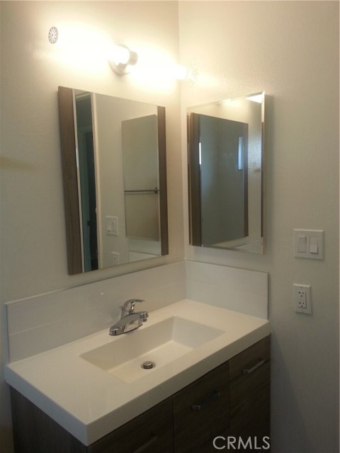 MLS #OC25247963 image #18