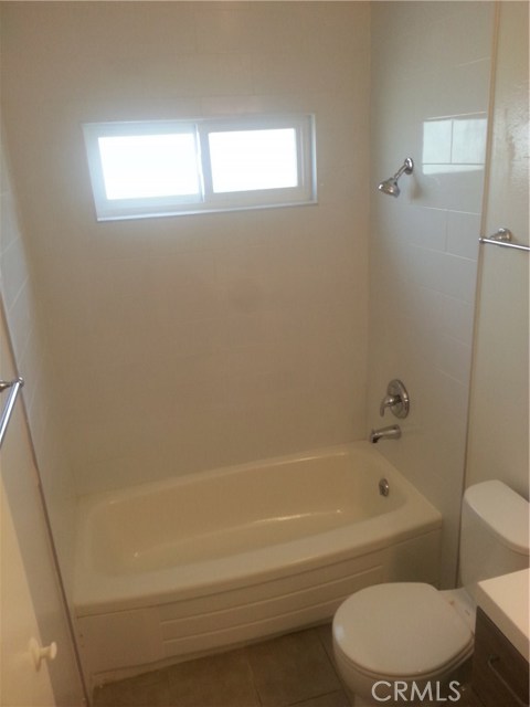 MLS #OC25247963 image #19