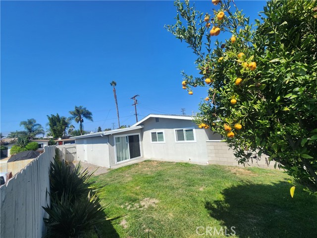 MLS #OC25247963 image #22