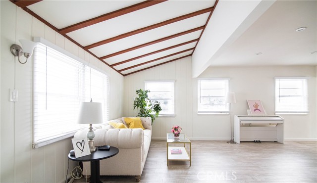 MLS #OC25247984 image #0