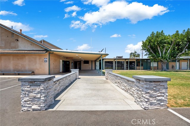 MLS #OC25248016 image #10