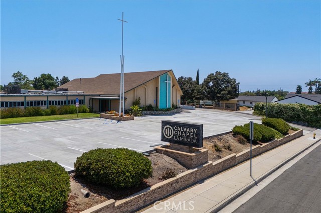 MLS #OC25248016 image #2