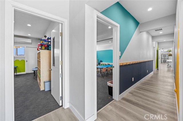 MLS #OC25248016 image #23