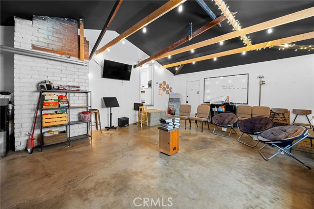 MLS #OC25248016 image #35