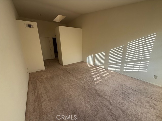 MLS #OC25248049 image #9