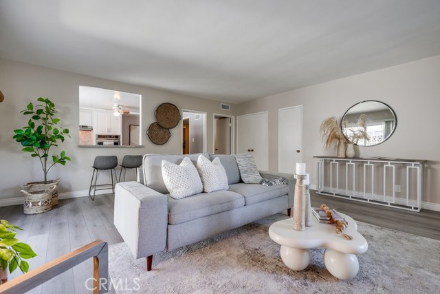 MLS #OC25248070 image #7