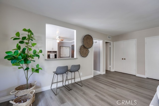 MLS #OC25248070 image #8