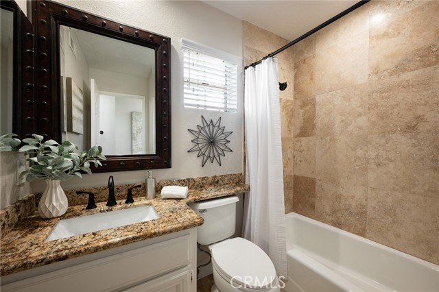 MLS #OC25248093 image #18