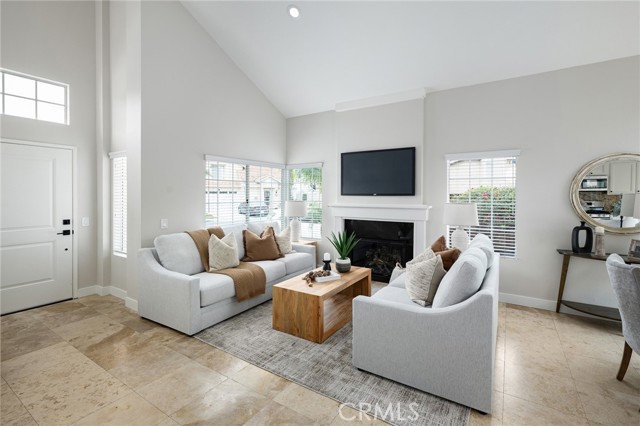 MLS #OC25248093 image #3