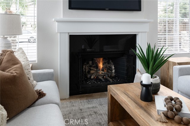 MLS #OC25248093 image #9