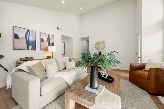 MLS #OC25248125 image #6