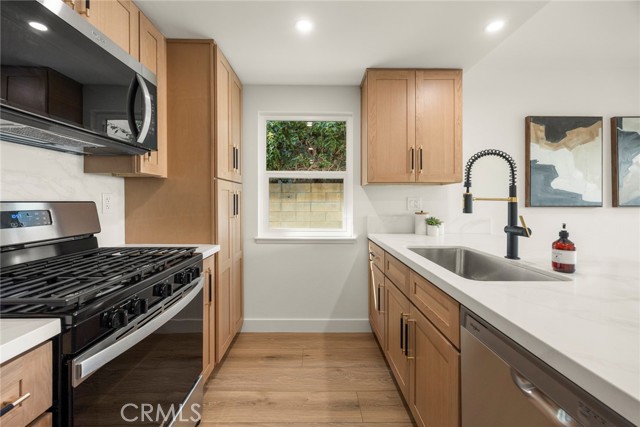 MLS #OC25248125 image #8