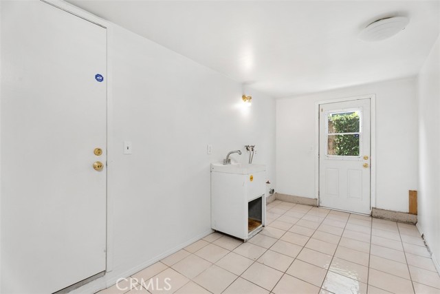 MLS #OC25248163 image #10