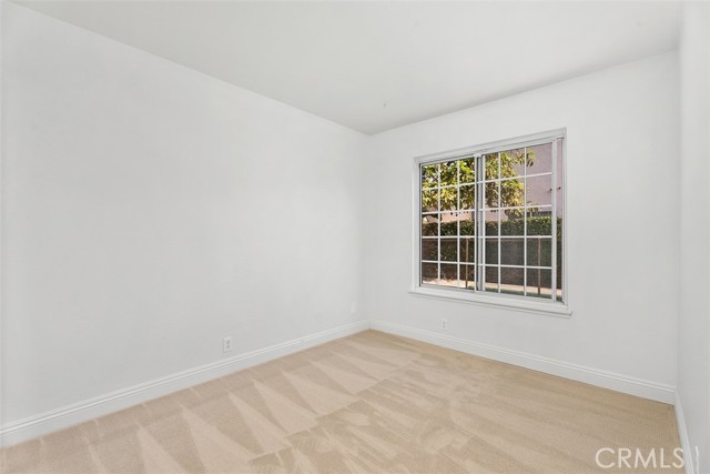 MLS #OC25248163 image #13