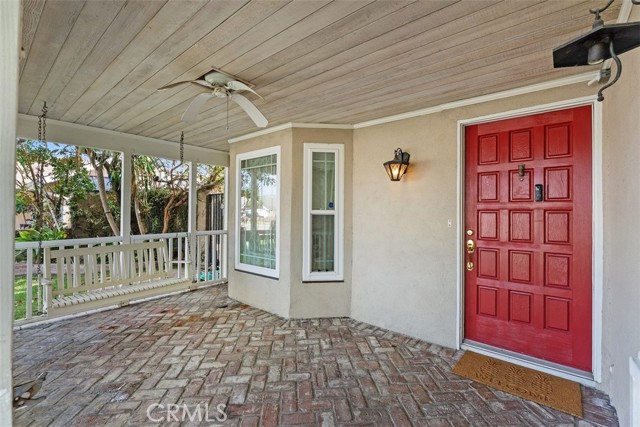 MLS #OC25248163 image #2