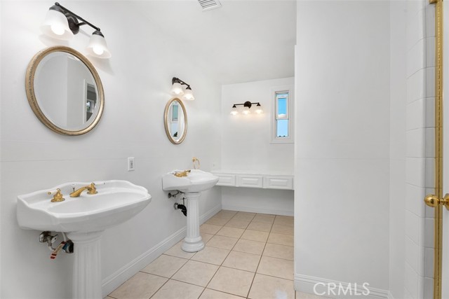 MLS #OC25248163 image #20